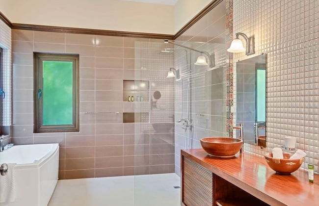 Sophisticated Villas With Private Pools and Staff - Foto 43