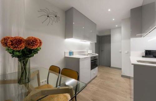 3 bedrooms 2 bathrooms furnished - Salamanca - elegant - MintyStay - Photo 6