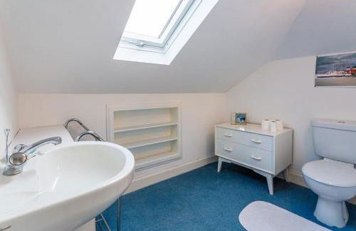 Beach Front Flat, Brodick - Photo 37