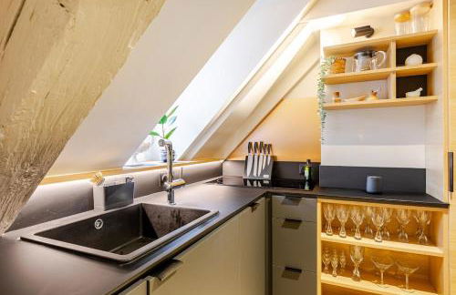 STRAS'LOFT - Hypercentre - Haut de Gamme - Cathédrale - Confort - Calme - Foto 17