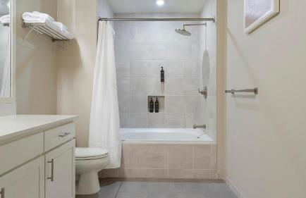 Landing Stunning 2BD Gym Rooftop Lounge - Foto 13