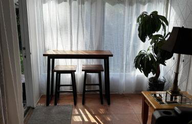 Adorable In law Apt in Wellington - Foto 1