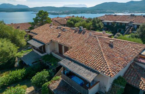 Casa Emozione With Shared Pool - Happy Rentals - Photo 23