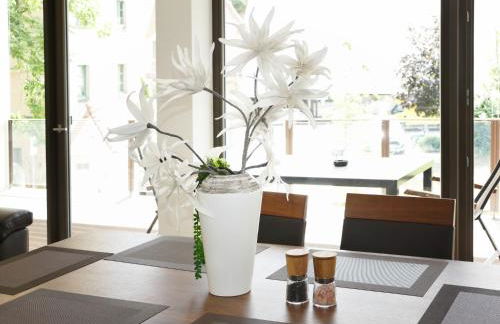 Großes Apartment im Zentrum von Dresden, 2 Schlafzimmer, 2 Bäder, Balkon - Foto 7