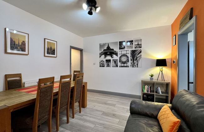 St Michael House - Photo 21