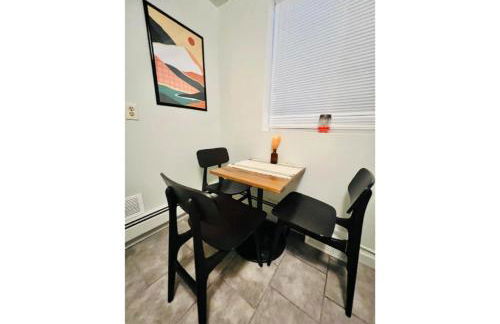 Charming 1-Bedroom Apartment in Great Neighborhood - Foto 6