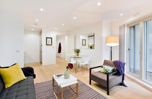 Madison Hill - Clapham South 1 - Two bedroom flat - Photo 4