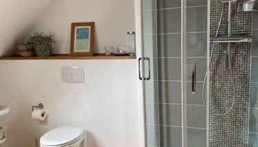 Charmante Altbauwohnung in perfekter Lage - Foto 2