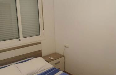 1F, Aire Acondic, 80m2, 2 dormitorios, 4 huéspedes, WIFI GRATIS - Foto 13