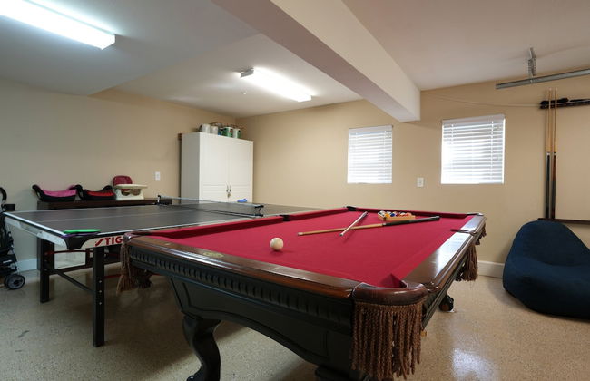 Sweet 4 bedroom, 3 bath plus Loft Bedroom, Pool Home - Photo 33