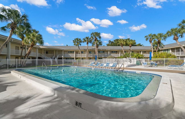 Kingston Cabana Gorgeous Condo Pool Near Beach - Foto 2