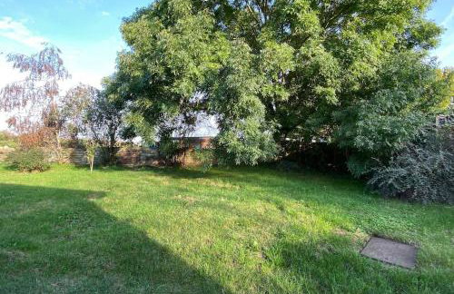 Cheerful 3 bedroom bungalow with indoor fire place - Foto 16