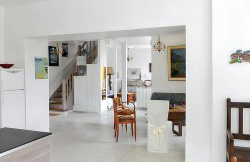 Maison charmante à Plougasnou + Vue mer - Photo 13