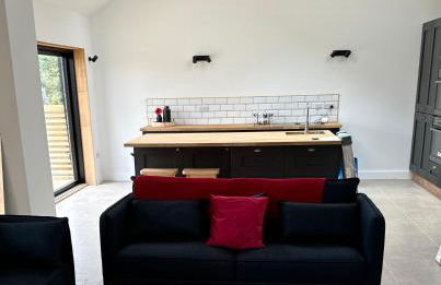 Threshing Barn- Modern 5 Bed, 10 person, Barn Conversion in a Rural Location with Great Access - Foto 21