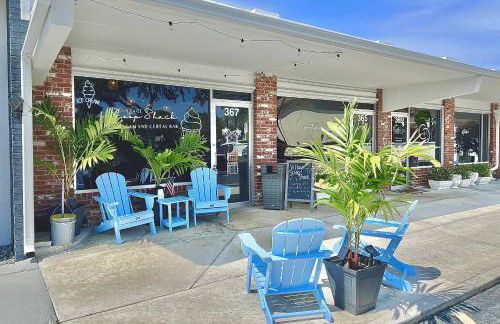 Coastal Village Retreat - Photo 13