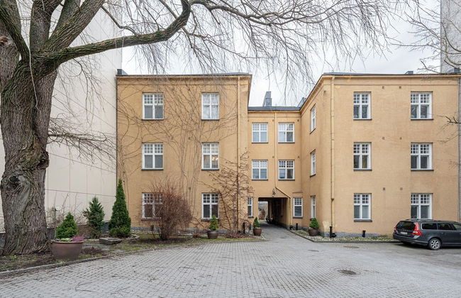 Historical Apartment in Tampere Downtown with Free Parking - Photo 23