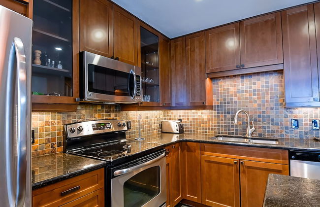 Thunder Ridge by Fernie Lodging CO - Photo 19