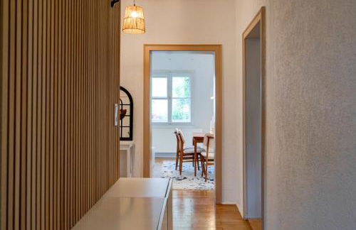 Beheizter Whirlpool und Panoramafenster vom Bett ins Grüne! - Foto 12