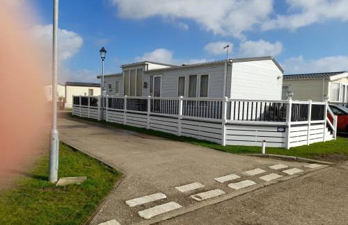 The Meadows New Beach Holiday Park - Photo 4
