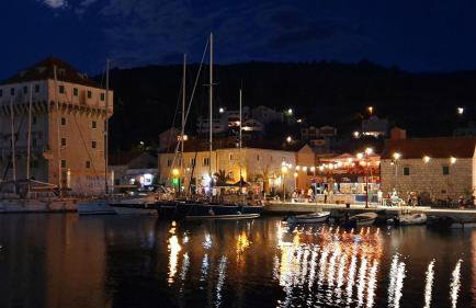 Apartmani Kamil - Photo 42