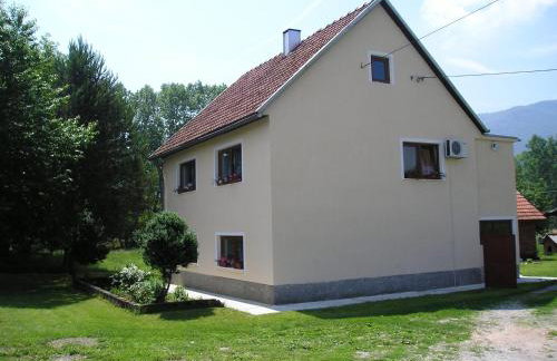 Apartments with a parking space Covici, Velebit - 15864 - Foto 1