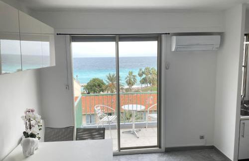 STUDIO EN FACE DE LA PLAGE AVEC une VUE FANTASTIQUE ! - Foto 16