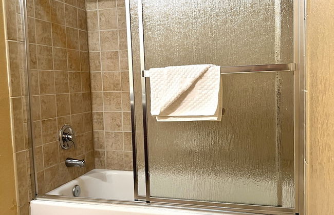 1301tt Unit 9108- Tuscana Resort 3 Bedroom Condo by RedAwning - Foto 17