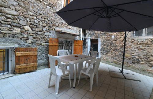 Nick House - Photo 31