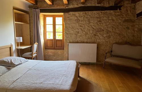 Gîtes OSTAL de Marcillac avec piscine - Le Pigeonnier - Foto 6