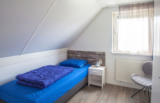 Lovely Holiday Home With Jetty Near Ijsselmeer - Foto 5