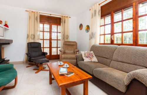 AMPLIO CHALET CON GRAN PISCINA - Foto 17