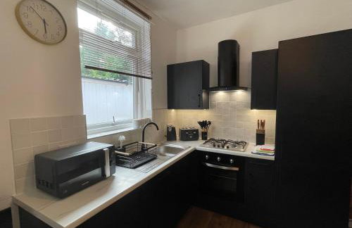 Flat 2, 297 Gillott Road, B16 0RT - Photo 3