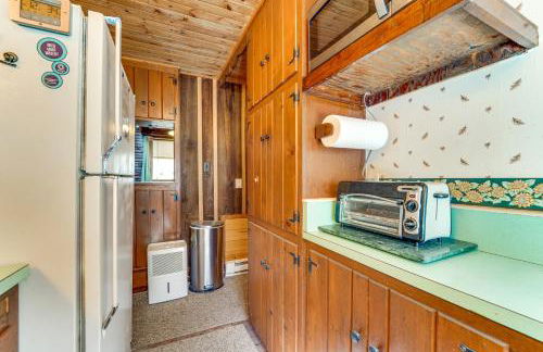 Rustic Bedford Cabin Near Hunting and Fishing - Foto 8