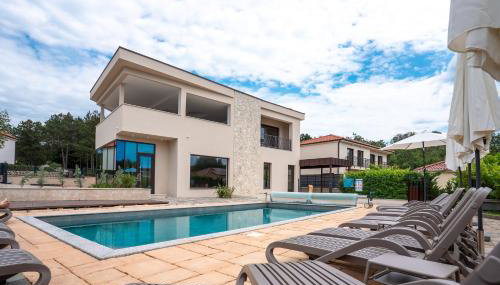 VSG Resort - 200m from Beach, Pool, Sauna & Jacuzzi - Foto 2, sunbed