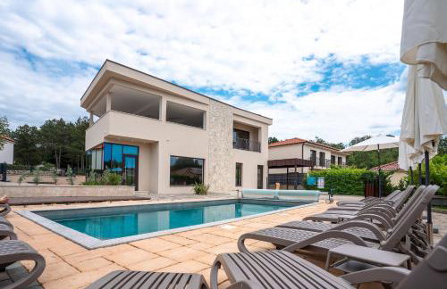 VSG Resort - 200m from Beach, Pool, Sauna & Jacuzzi - Foto 2