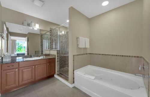 The Point, Lux Apartment 4 min from Universal - Foto 24