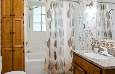 Dog-Friendly Nature Escape with Hot Tub and Fire Pit - Foto 11