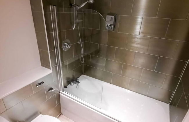 2-bed Apartment Near City Centre - Foto 29