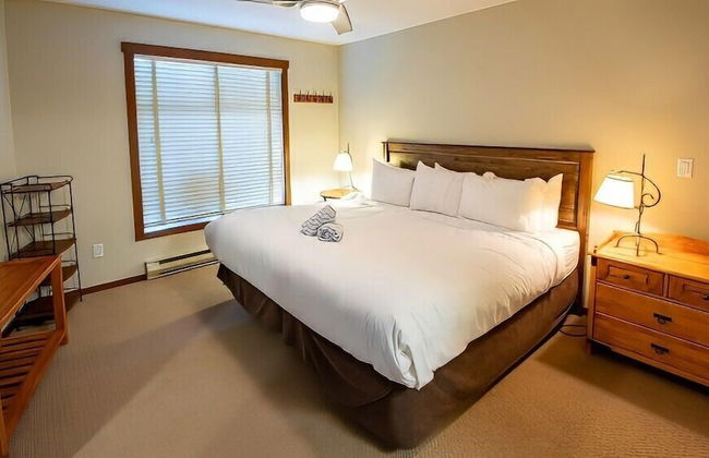 Snow Creek Lodge by Fernie Lodging Co - Photo 27