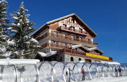 Chalet Beausoleil 4 étoiles - jacuzzi - au pied des pistes - domaine les sybelles - Photo 1