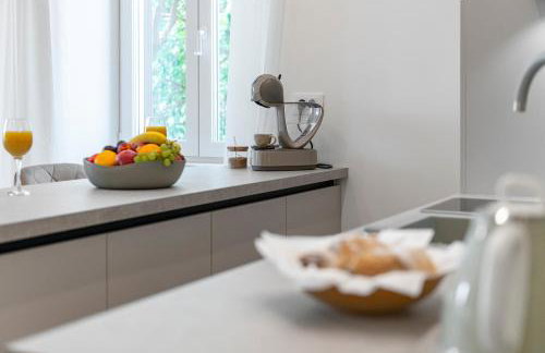 Adam and Cupid - Foto 62