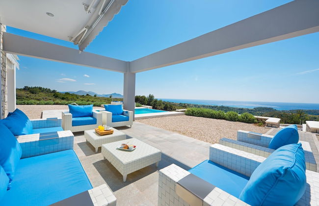 Villa in Rhodes With Infinity Pool & Sea Views - Foto 36