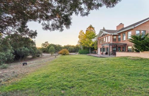 Patio, Grill and Fire Pit Show Low Escape! - Foto 27