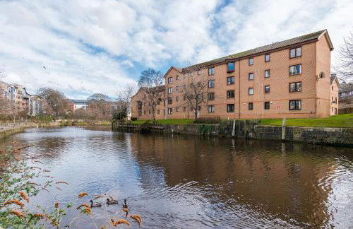 amazing apartments - Great Junction St - Free parking - Foto 34