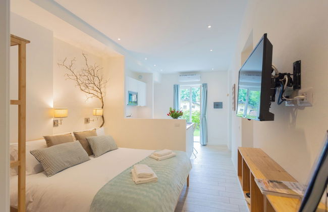 Enchanted Como Lake - Tremezzo Apartments by Rent all Como - Photo 29