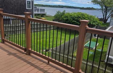 The Roost- Steps to beach & incredible water views - Foto 2