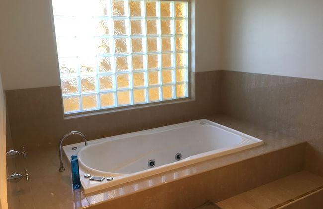 OceanScape Luxury Beachfront Villas - Foto 16