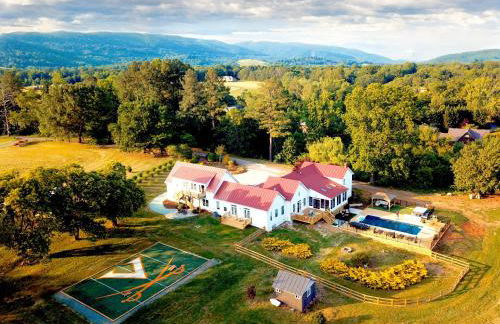 Wine Country Modern Farmhouse on 10 Acres and Pool - Foto 1