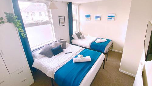 Group accommodation Wolverhampton - Photo 3, towels