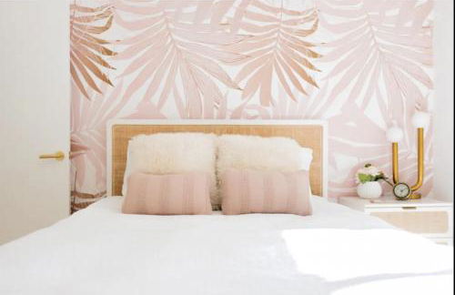 The Pink Paloma - A Barbie Inspired Villa in Palm Springs - Photo 35